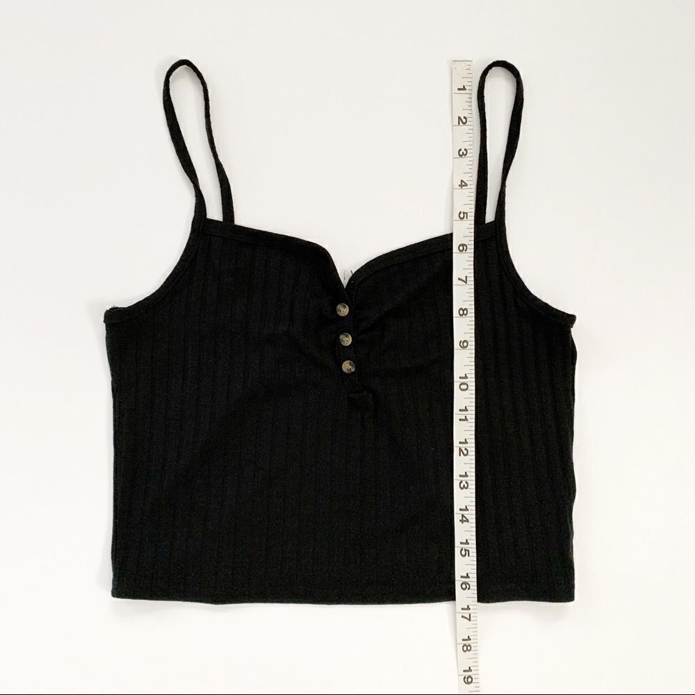 TOPSHOP Black Cropped Top! - Picture 5 of 6
